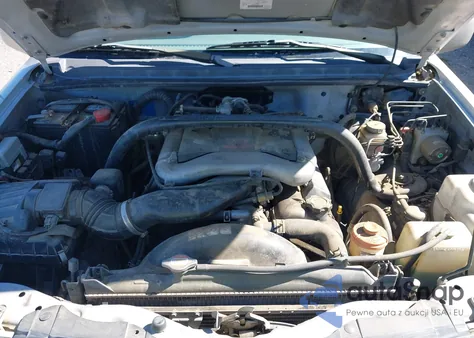 2002 Suzuki Xl-7 Limited/Plus/Standard/Touring из США, поврежденный, VIN JS3TX92V824104111